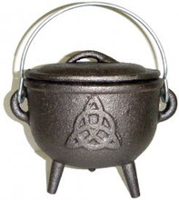3.5 inch Cast Iron Cauldron with Lid, Charmed