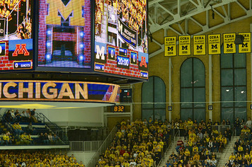 Michigan Ice Hockey vs Minnesota - 1