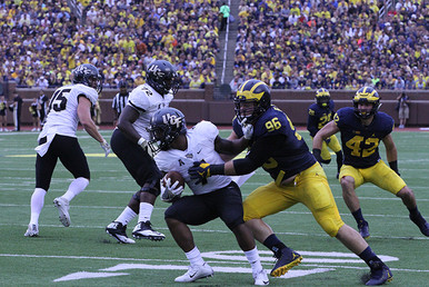 2016 Michigan Football Vs Central Florida 1 Student Publications