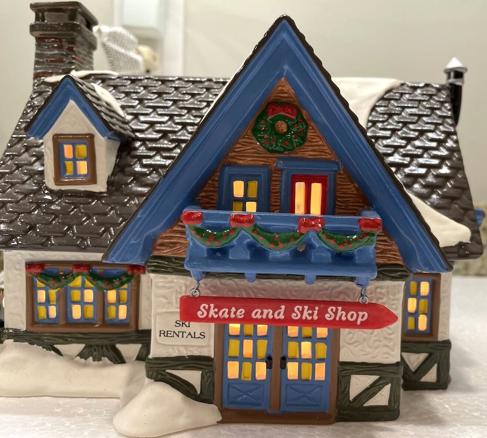 resurfacing concrete pool with fiberglass