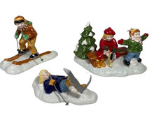 SKATER'S AND SKIERS # 5475-5 DEPT 56 RETIRED SNOW VILLAGE ACCESSORY
