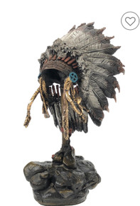 WAR BONNET #702