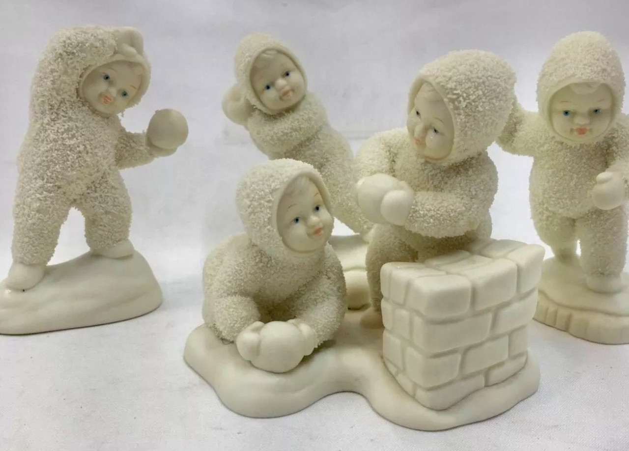 Winter Play On A Snowy Day Set Of 4 68880 Dept 56 Retired