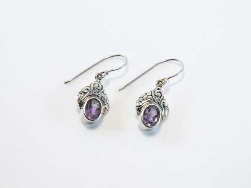 Genuine Oval-Shaped Amethyst with Balinese Scroll Work Above