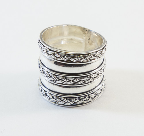 Handmade Band Ring with Rope Pattern