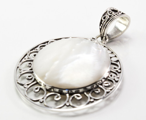 Round-Shaped MOP Pendant w/ Ornate Filigree