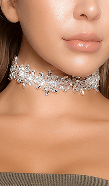 Rhinestone flower bloom choker with adjustable lobster clasp closure. Measures about 1-1/8" tall.