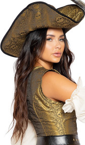 Gold skull deluxe pirate hat features an embroidered skull print, black trim and curled up attached sides. Non-adjustable, slightly padded soft material.