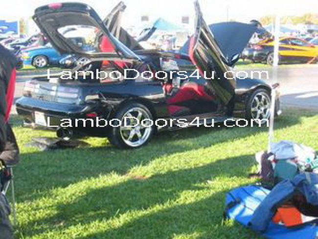 Nissan 300ZX Vertical Lambo Doors Bolt On 83 84 85 86 87 88 89