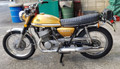 28 inches 1970-1975 Suzuki T500 Titan classic style with chrome trim motorcycle seat saddle SKU: Z1097