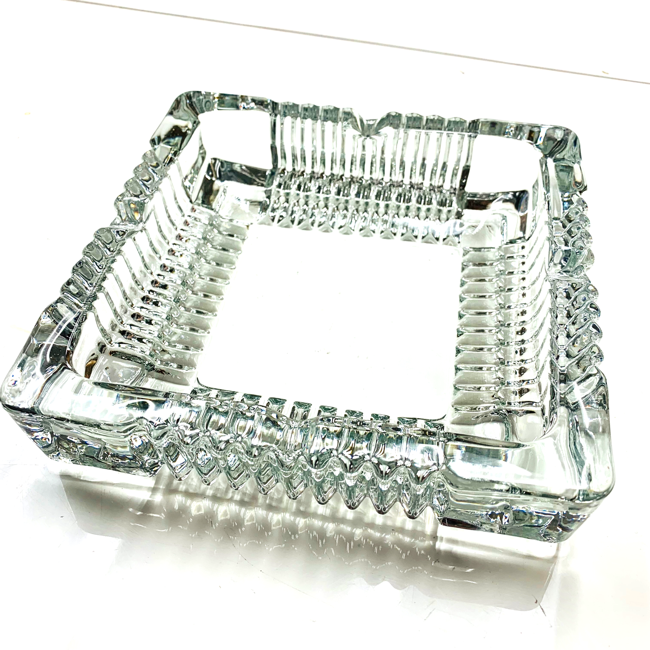 Square Glass Ashtray 7x7" Puffr