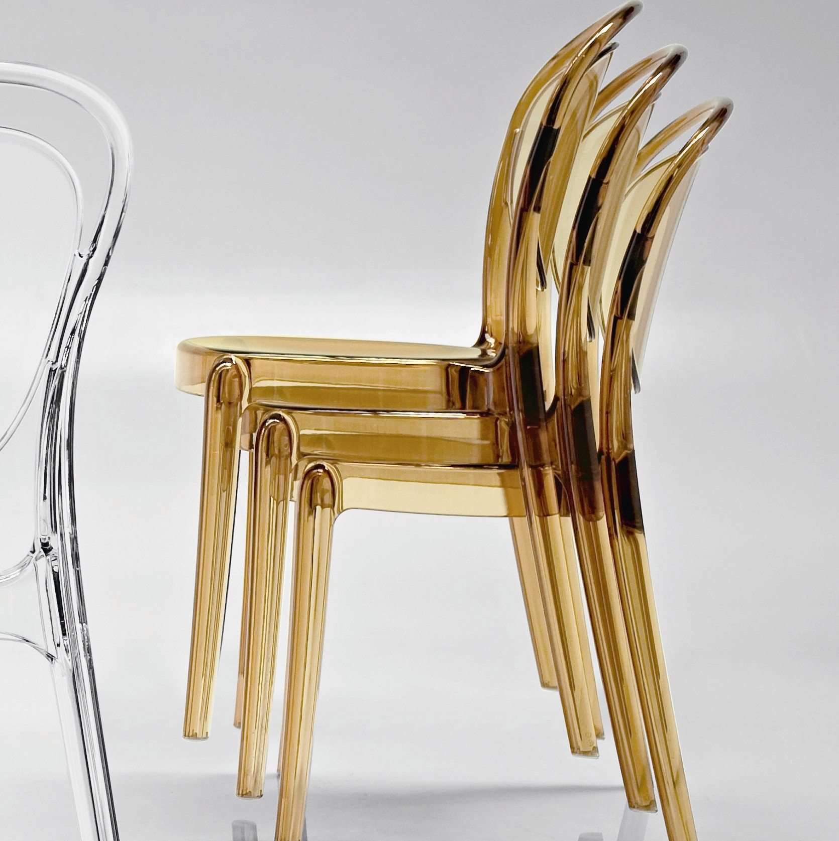 calligaris-parisienne-chair-stacking.jpg