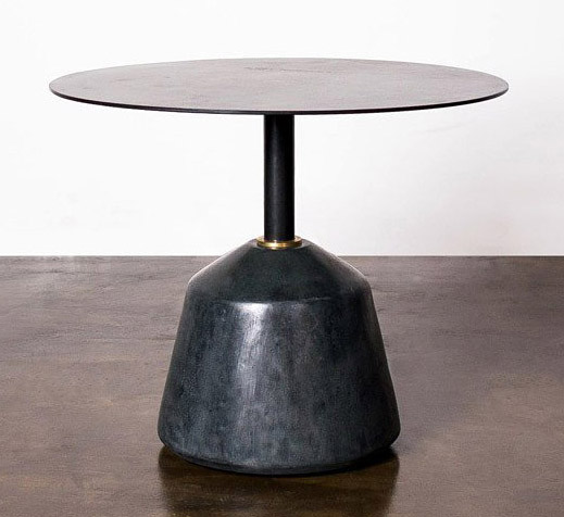 The industrial style exeter side table in black