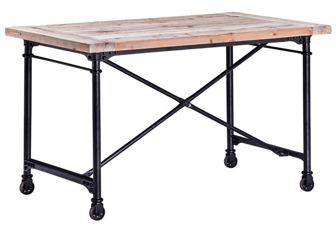 gilmoredesk.jpg gilmoredesk.jpg