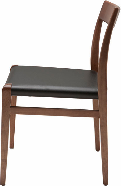 the nuevo ameri dining chair in walnut