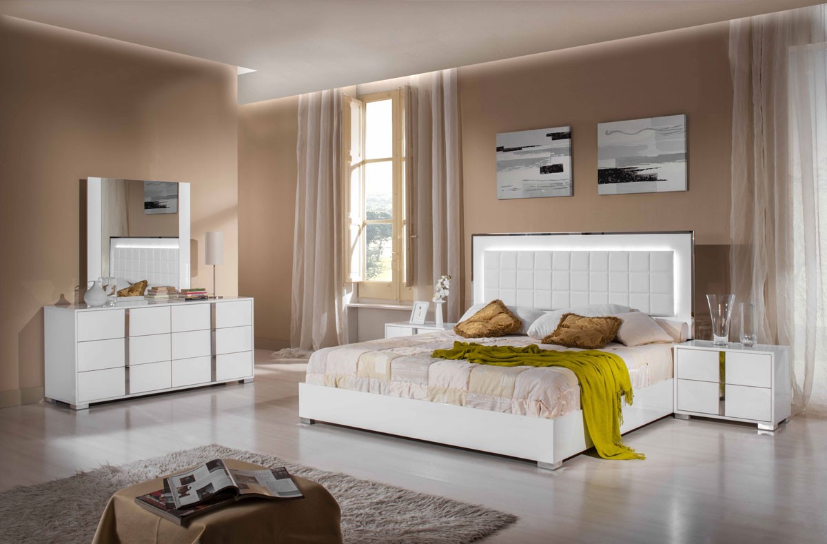 san-francisco-bedroom-set-white-copy.jpg
