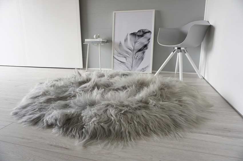 Genuine Natural Icelandic Sheepskin Rug - XXL Round Shape - Silky Soft Long  Wool Silver | Grey | Ash | Tan Mix RI 14 - MILABERT