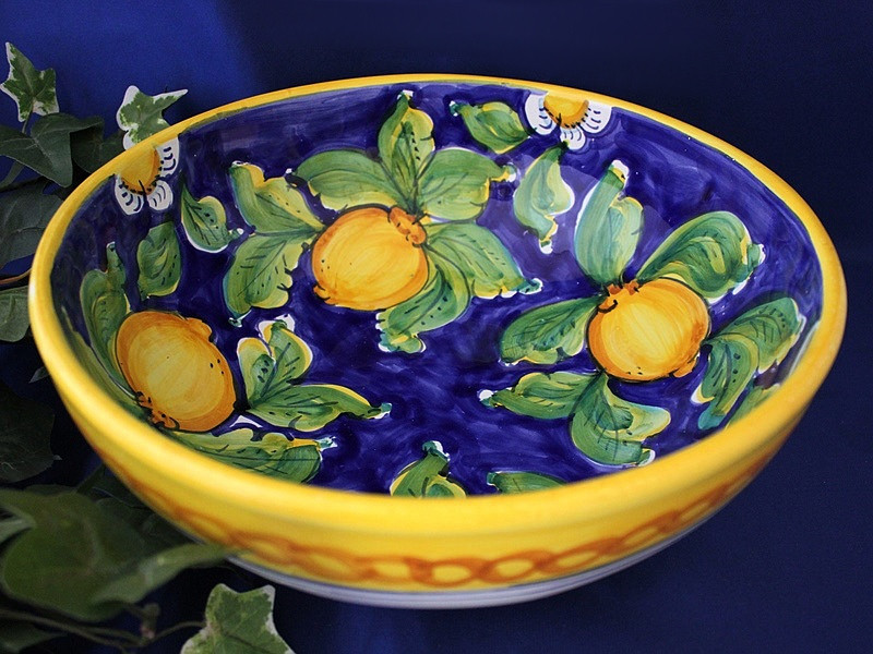 ceramic bowl with lemons