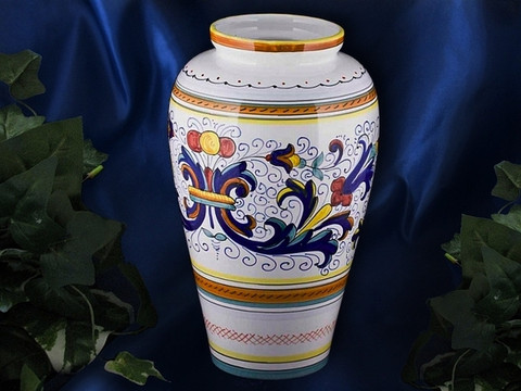 Deruta Vase