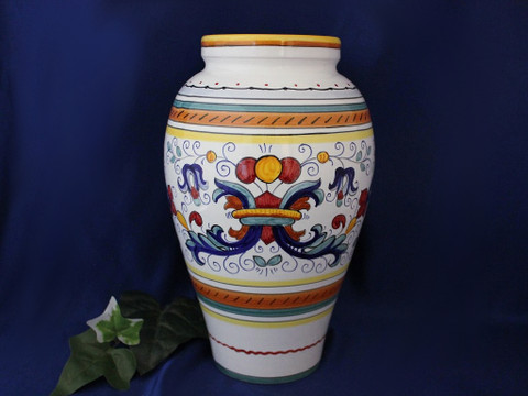 Deruta Ricco Vase