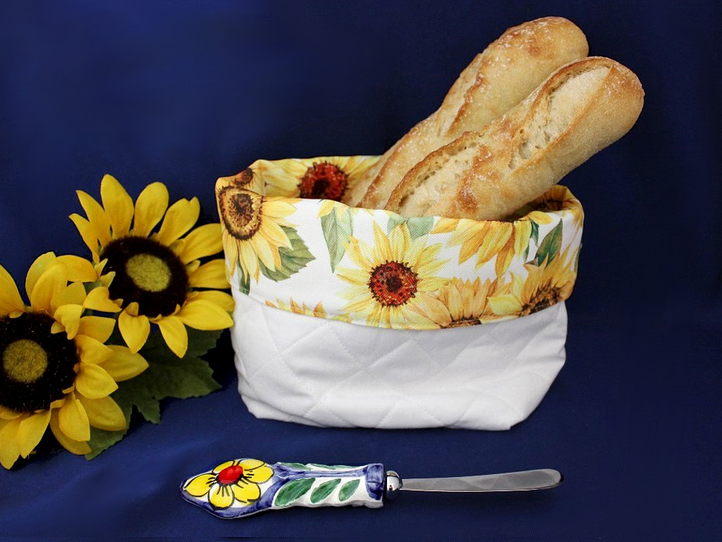 Tuscan Sunflower Italian Bread Basket & Spreader Gift Set