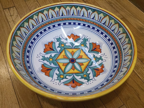 Deruta Geometrico Serving Bowl