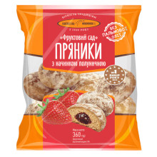 Gingerbread with filling Strawberry