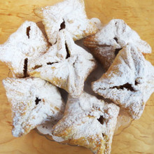 Pirozhki .Puff Pastry with Apple