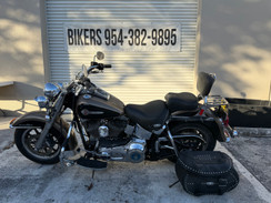 2004 Harley Davidson Heritage Softail Classic FLSTC #4605