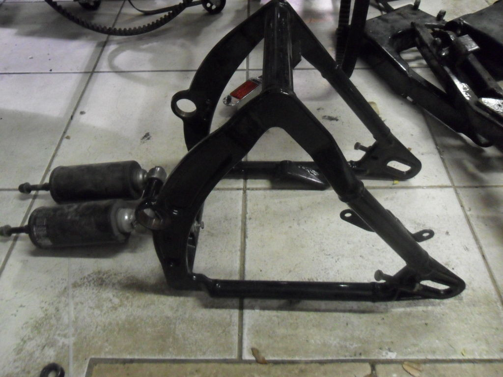 harley softail swingarm