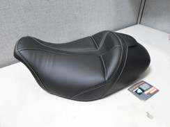 Saddlemen Dominator Solo Seat with Backrest Option Smooth SaddleHyde 0801-0804