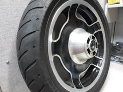 HARLEY Cast Wheel 17 x 3.50 OEM Front  Fits FLH FLT Road King Glide ABS