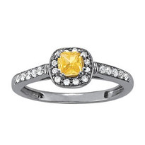 Cushion cut Citrine Diamond ring set in 14k White Gold (.16ct)