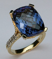 14kt Two Tone Gold Amethyst Ring with Diamond
