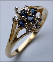 10 Stone Cluster Sapphire & Diamond Ring - 14kt