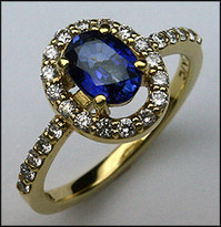 18kt Sapphire Ring with Diamonds