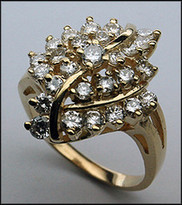Yellow Gold Cluster Ring with Diamonds
