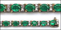 Columbian Emerald Tennis Bracelet, 9.72ct Emerald, 27 Emeralds