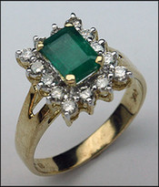 1.00 ct Genuine Emerald Gemstone Ring, 14 Diamonds