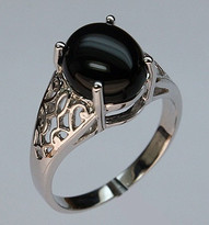 Black Onyx Solitaire Ring