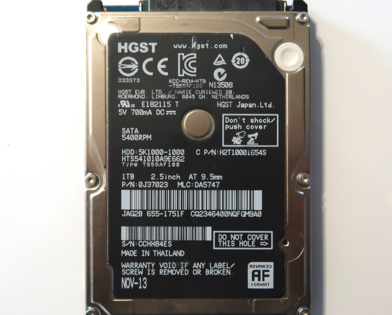 Hitachi HTS541010A9E662 0J37023 MLC:DA5747 Thailand 655-1751F 1TB