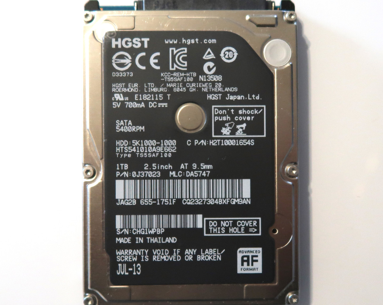 Hitachi HTS541010A9E662 0J37023 MLC:DA5747 Thailand 655-1751F 1TB