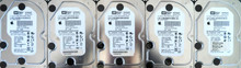 Lot of 5 WD WD6400AAKS 7200rpm 16MB 3Gb/s Sata 3.5" 640gb Sata hard drives