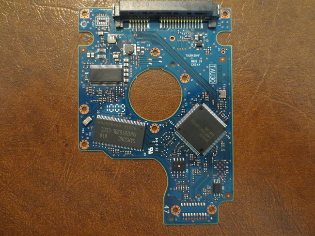 PCB 201327 220 0A90161 01 HITACHI HTS545050B9A300 5K500.B-500 H2T50085