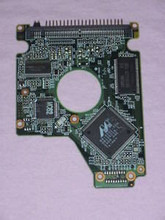 HITACHI HTS428040F9AT00, B/A0A2 A/A, AJ300, 40.01GB PCB (T)