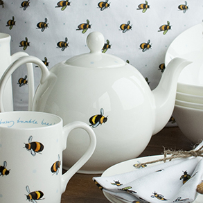 Busy Bee | Sophie Allport