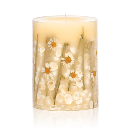 Rosy Rings Beach Daisy Round Botanical Candle | James Anthony Collection