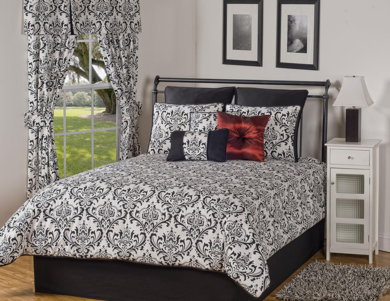 Astor Bedding Collection -