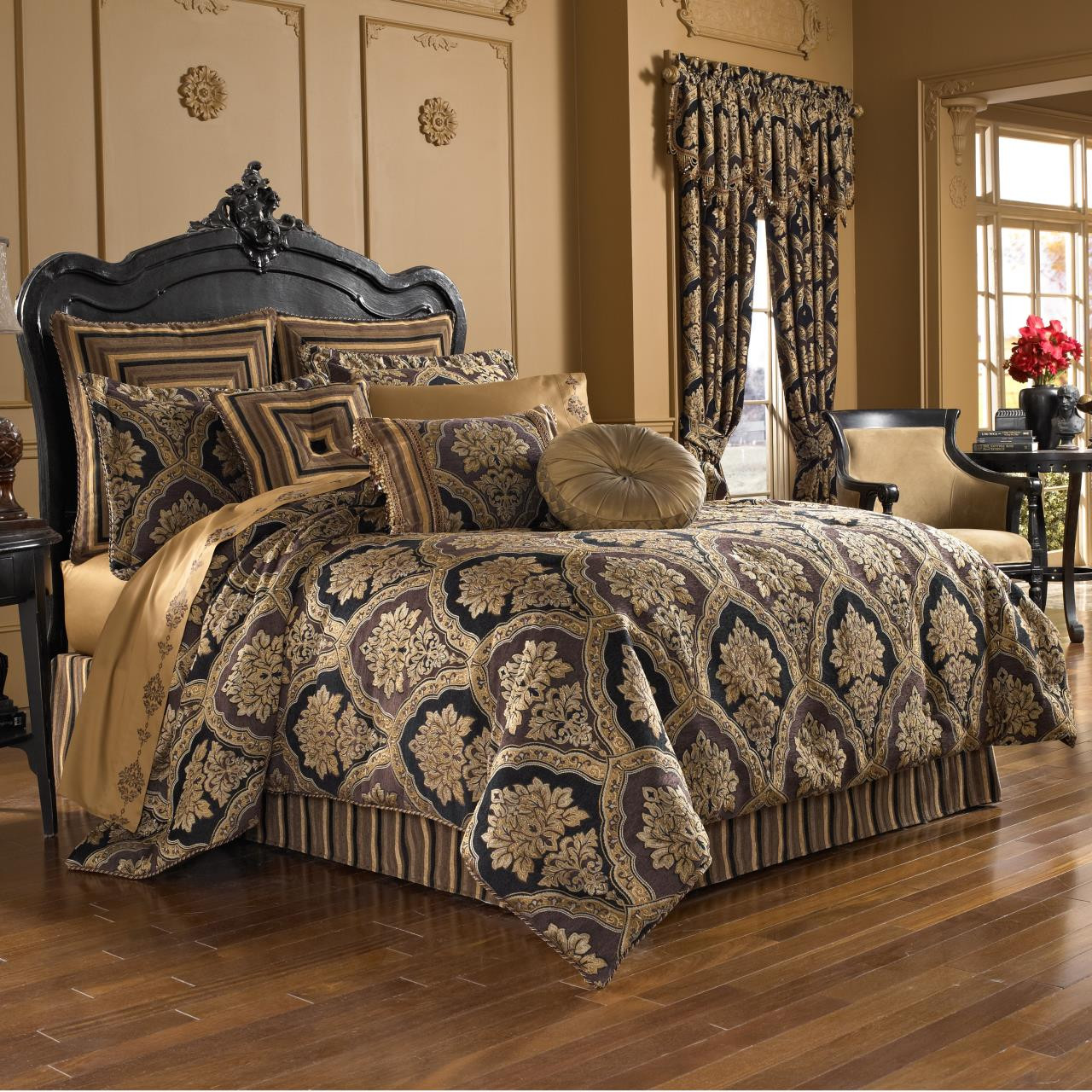 Reilly Black Comforter Collection -