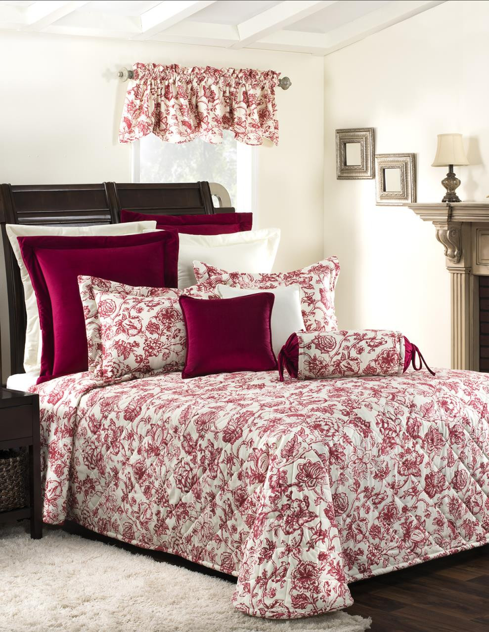 Featured image of post Red Toile Bedding Collection